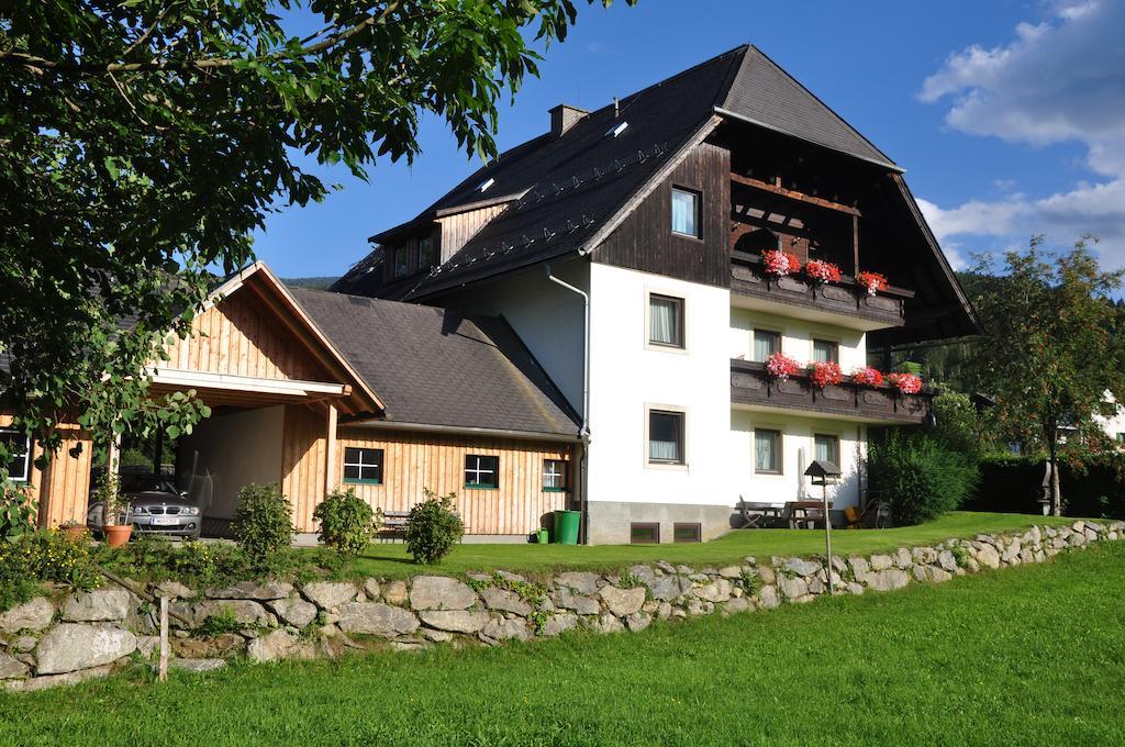 Pension Kreischberg Mayer Занкт-Лоренцен-об-Мурау Екстер'єр фото